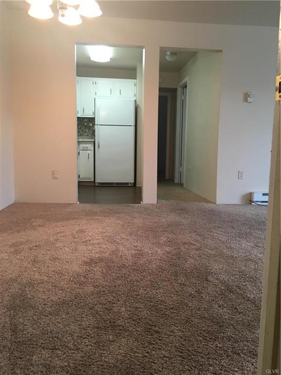 526 Broad St unit 4, Emmaus, PA 18049 - photo 4