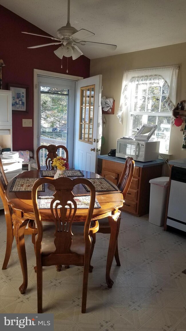 1333 Monroe Ave, Front Royal, VA 22630 - photo 5