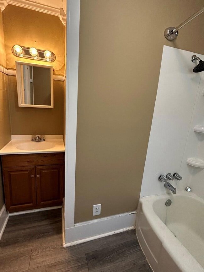 610 Elm St, Troy, AL 36081 - photo 7