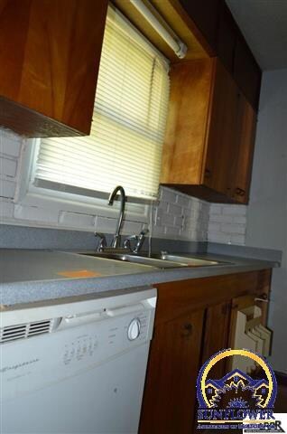 3511 SW Westview Ave, Topeka, KS 66611 - photo 5