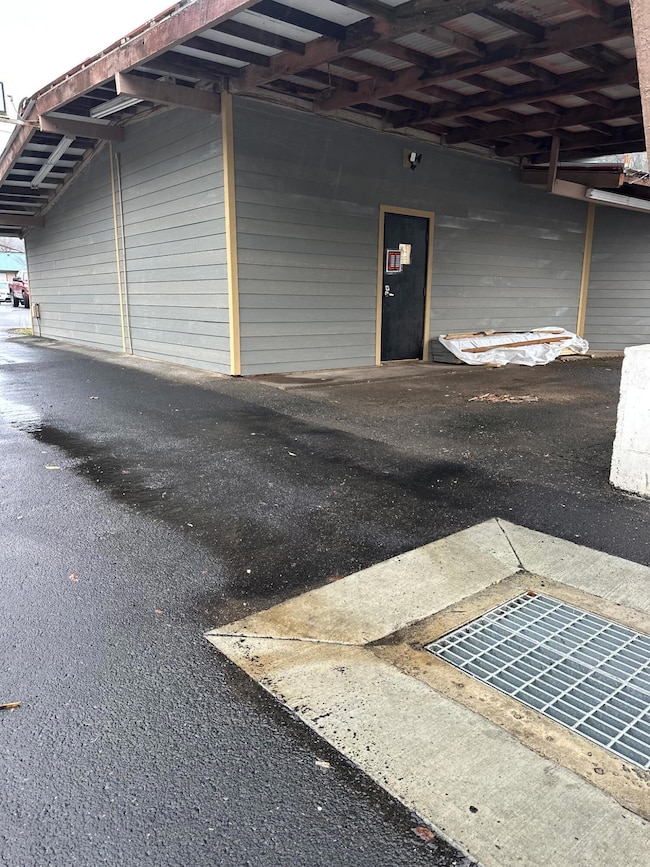 755 S Canyon Blvd, John Day, OR 97845 - photo 4