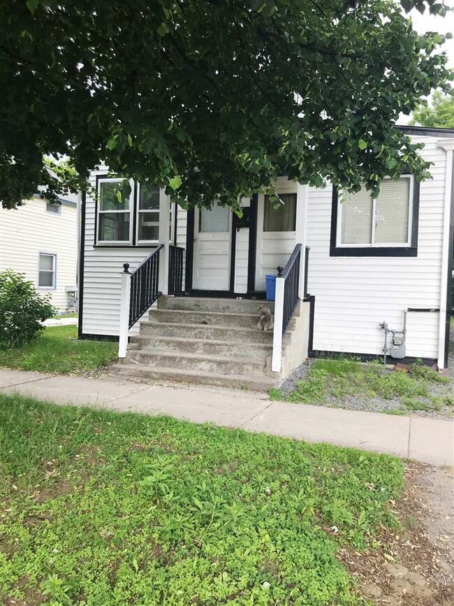 54 Walnut St, Burlington, VT 05401 - photo 2