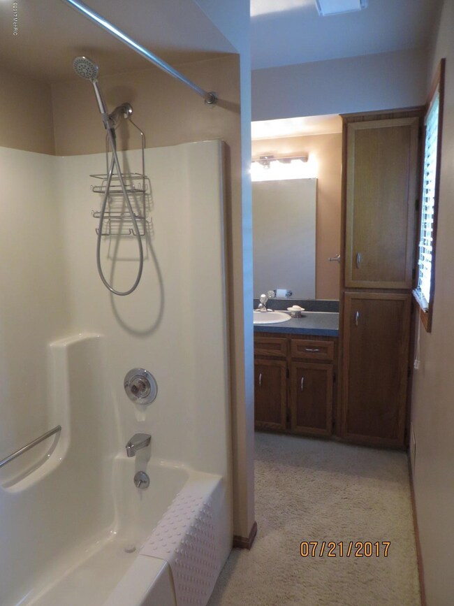 2100 Cranbrook Dr NE unit 50, Grand Rapids, MI 49505 - photo 5