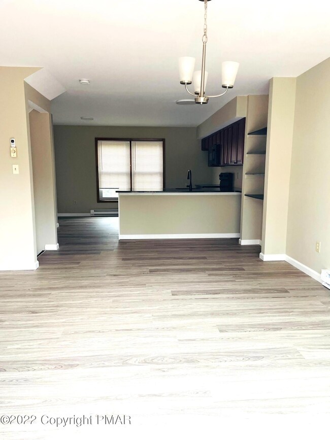 139 Victoria Arms Cir, Kunkletown, PA 18058 - photo 2