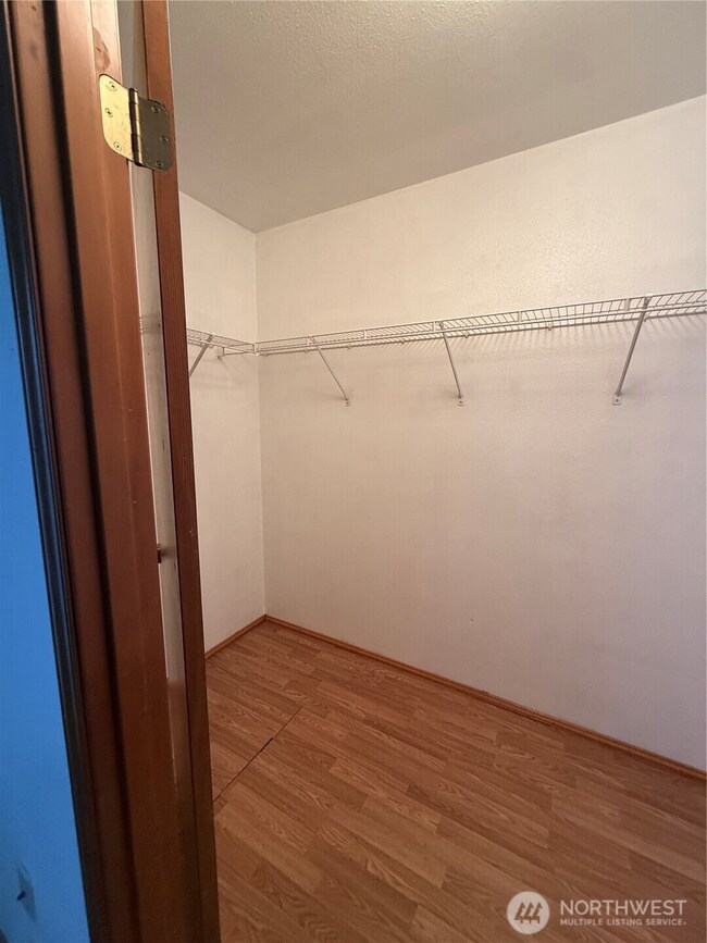 2024 SE 8th Dr, Renton, WA 98055 - photo 7