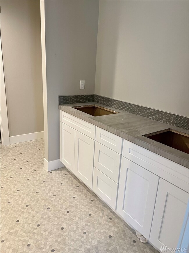 123 117th Place SE unit A, Everett, WA 98208 - photo 6