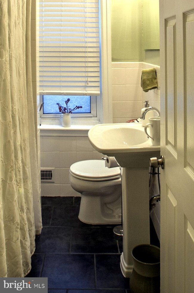 17 E Collings Ave, Collingswood, NJ 08108 - photo 3