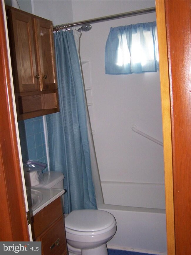 268 E High St, Middletown, PA 17057 - photo 5