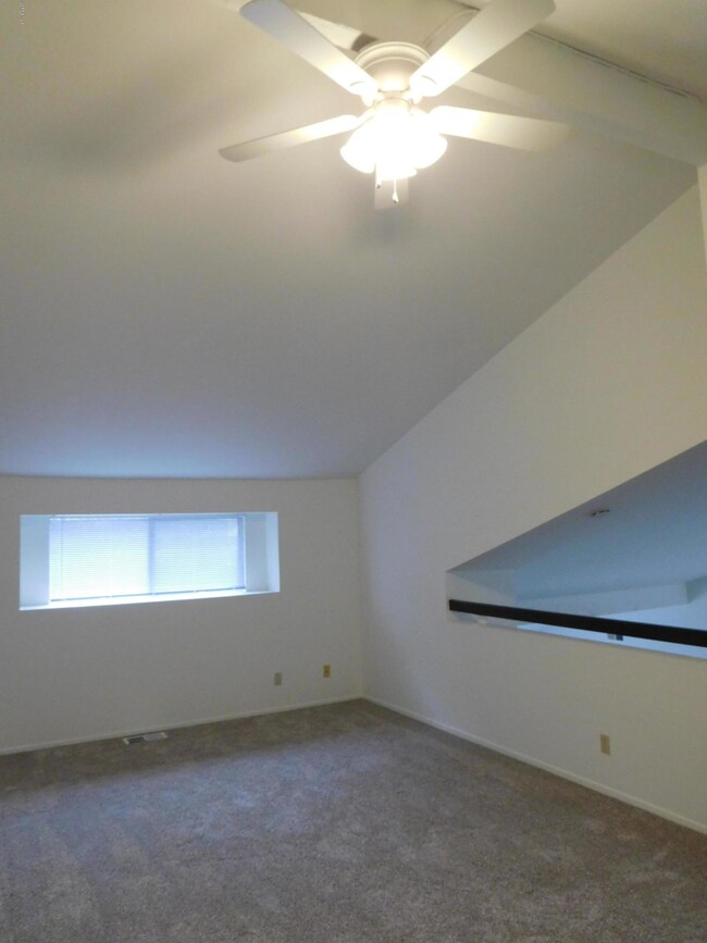 157 Pebble Beach Dr, Newbury Park, CA 91320 - photo 7