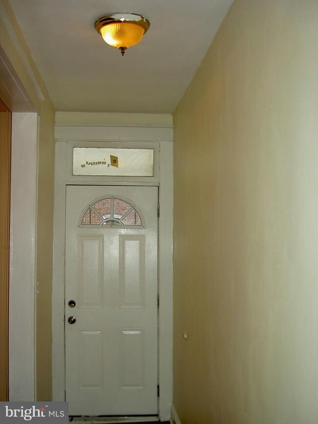 8 N Ashburton St, Baltimore, MD 21223 - photo 4