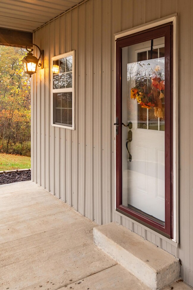 Table Rock Lake Shop House