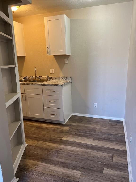 2206 W Hickory St unit 5, Denton, TX 76201 - photo 5