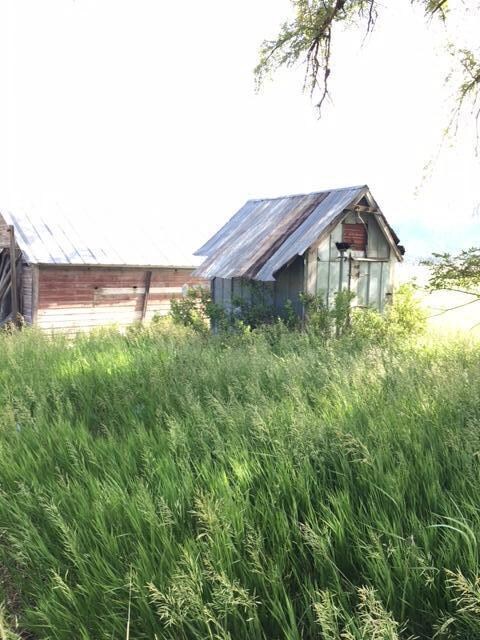outbuilding