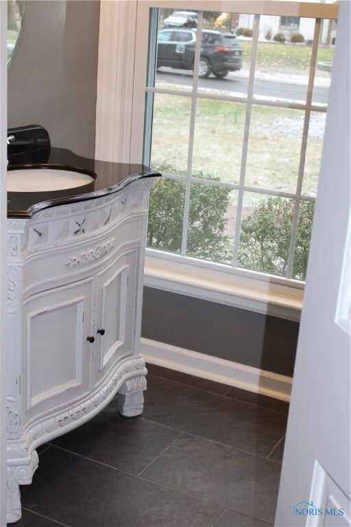 Main floor half bath