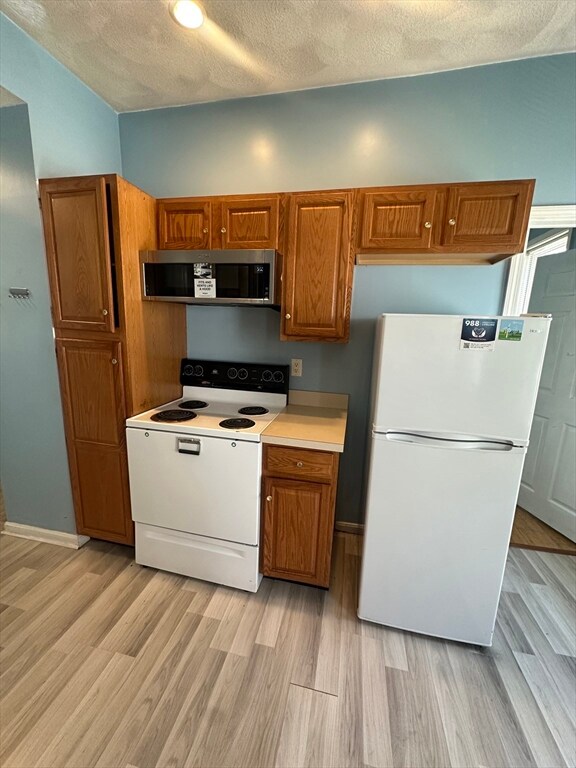 284 Washington St unit 2B, Salem, MA 01970 - photo 4