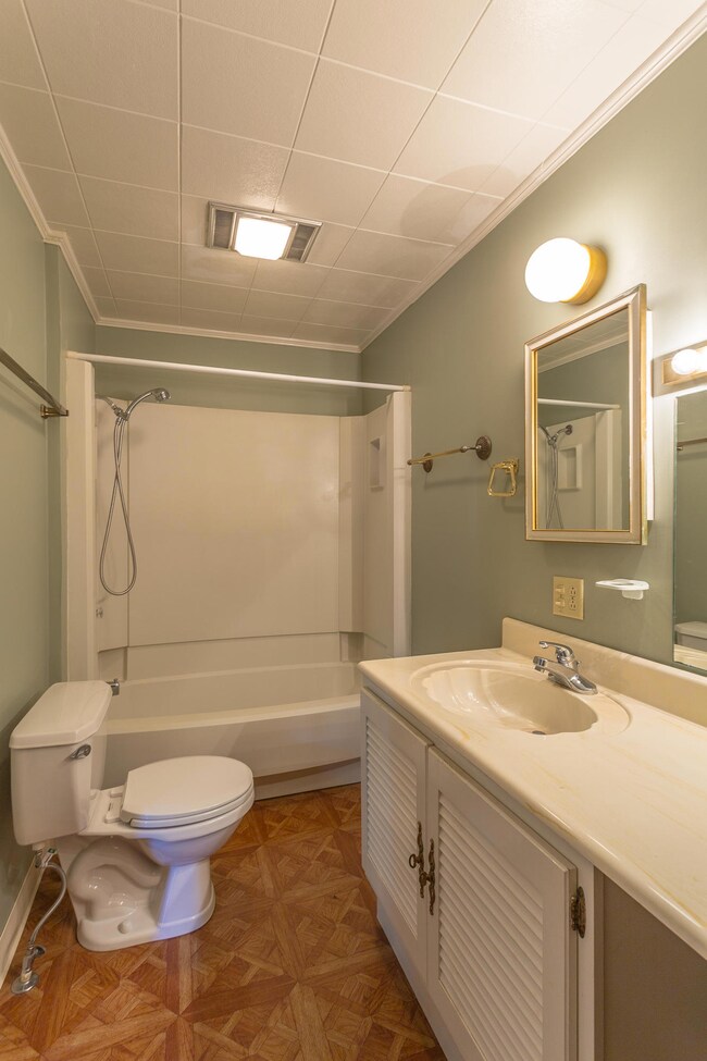801 Cove Road-68