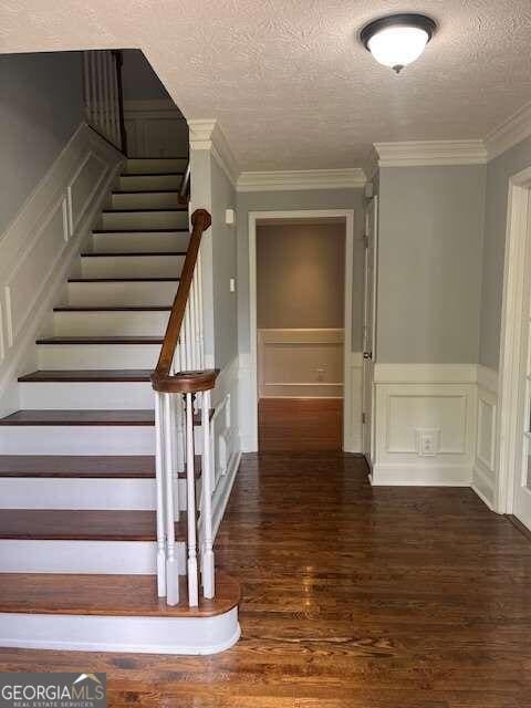 871 Cedar Trace SW, Lilburn, GA 30047 - photo 3