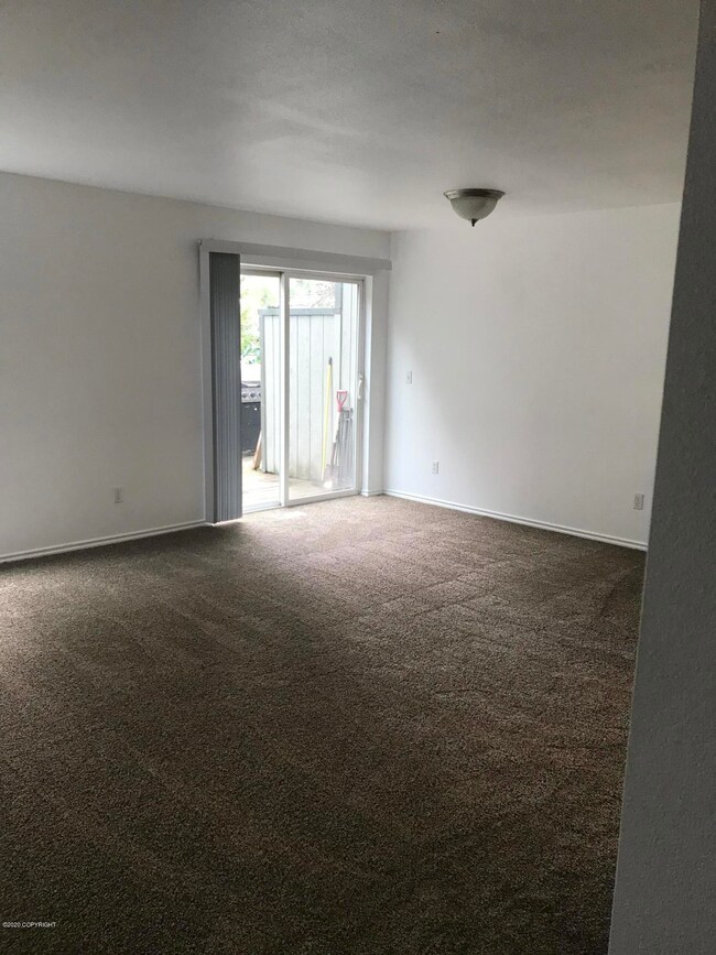 3109 Willow St unit A, Anchorage, AK 99517 - photo 7