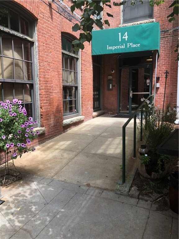 Courtyard entrance off of Imperial