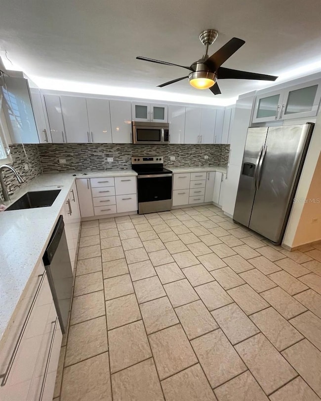 746 Valle Del Toa, San Juan, PR 00926 - photo 2