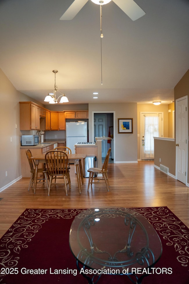 912 Randy Ln unit 6, Saint Johns, MI 48879 - photo 7