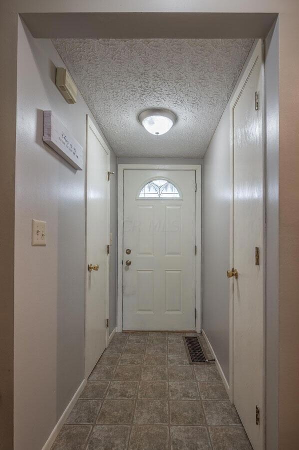 212 Charring Cross Dr-8