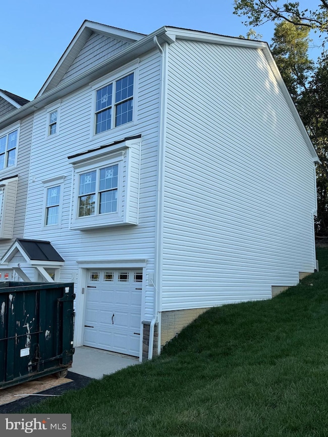 45 W Duck St, Front Royal, VA 22630 - photo 2