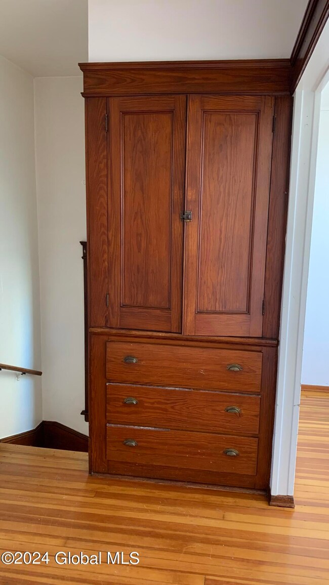 1 King Ave, Albany, NY 12206 - photo 5