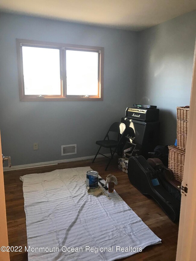 13 Magnolia Ave, Hazlet, NJ 07730 - photo 7