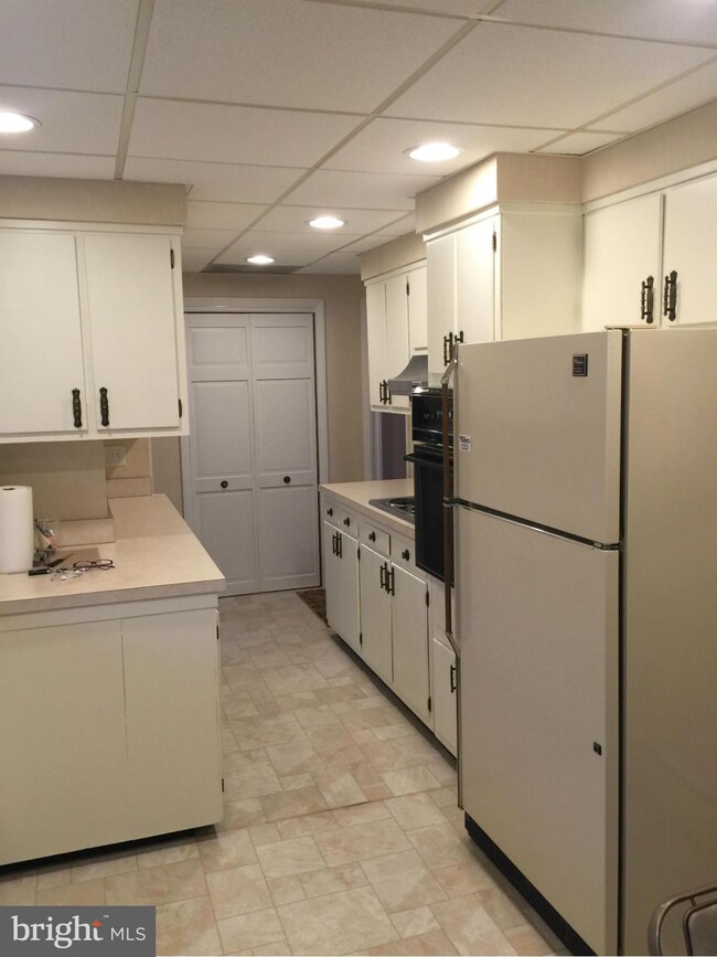 1107 Murray Dr, Edgewater, MD 21037 - photo 2