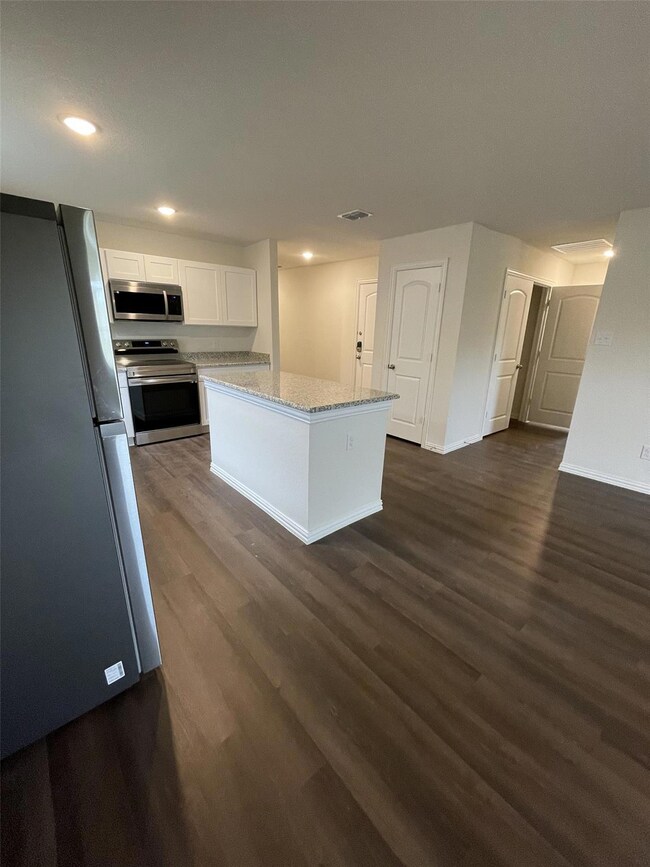 414 W Munson St, Denison, TX 75020 - photo 4