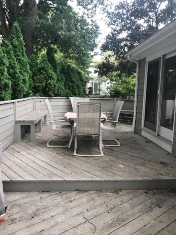 16 Harvest St, Cranston, RI 02920 - photo 4