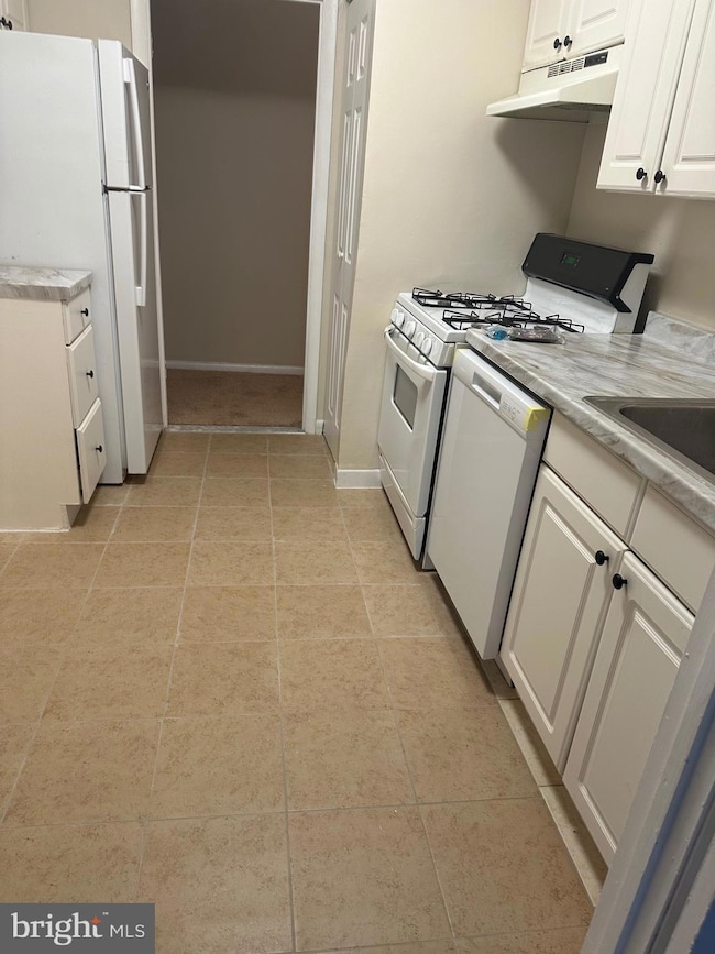 3837 Saint Barnabas Rd unit 103, Suitland, MD 20746 - photo 3