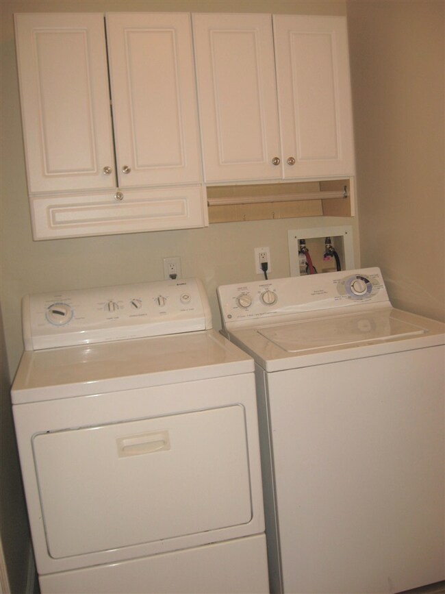 8 Plasic Rd, MerriMacK, NH 03054 - photo 7