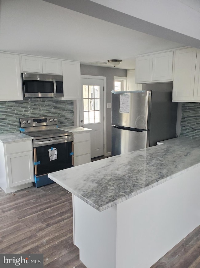 424 Martin Dr, New Castle, DE 19720 - photo 3