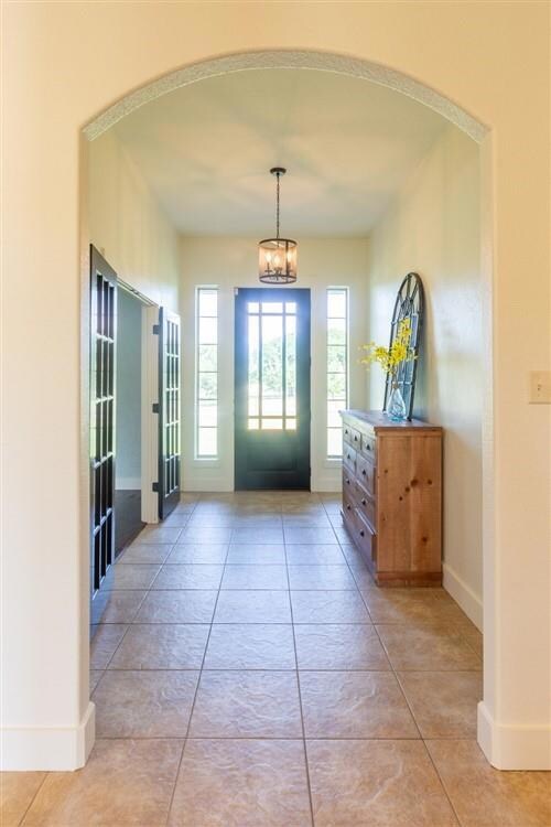 603 Lantana Dr, Granbury, TX 76049 - photo 6