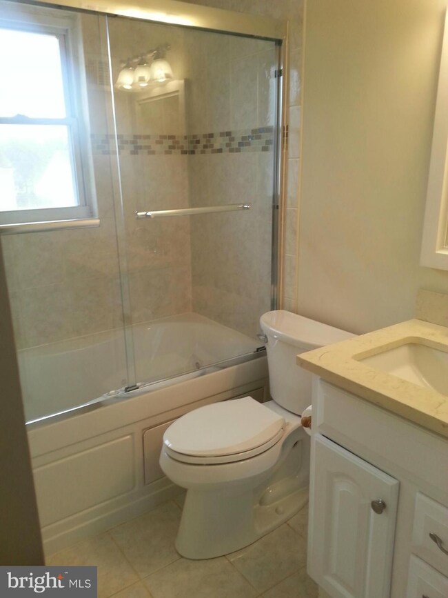 9108 3rd St, Lanham, MD 20706 - photo 4