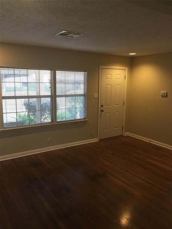 1631 Walton St, Houston, TX 77009 - photo 4