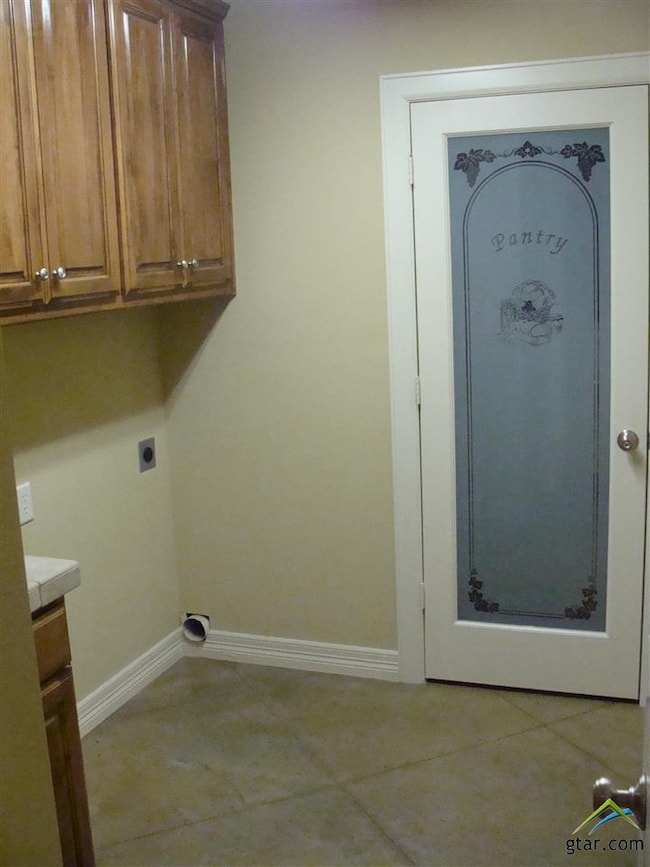 8225 Robert e Lee Dr, Tyler, TX 75703 - photo 7