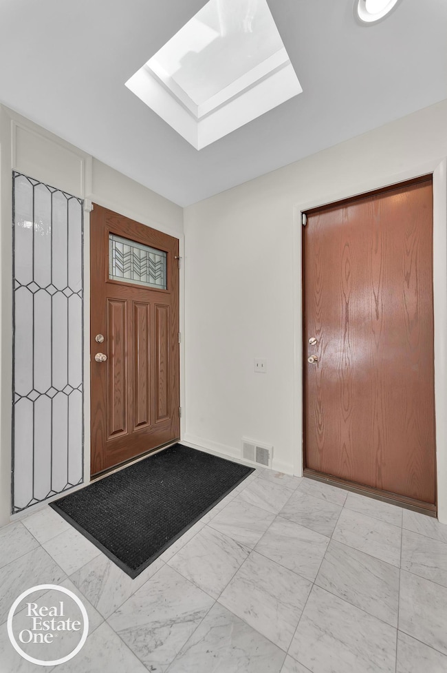 459 Washington Rd, Grosse Pointe, MI 48230 - photo 4