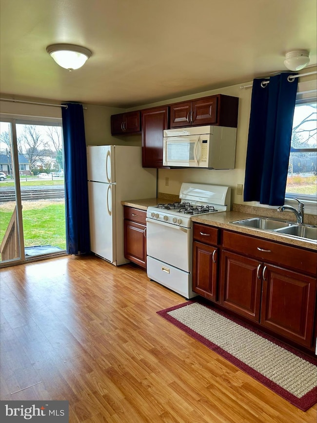 261 S 3rd St, Oxford, PA 19363 - photo 4