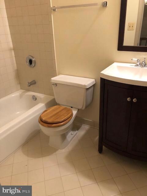 1919 Barrington Ct, Bowie, MD 20721 - photo 2