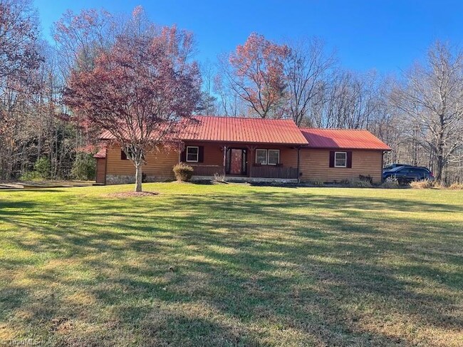 196 George St, Mount Airy, NC 27030 | Homes.com