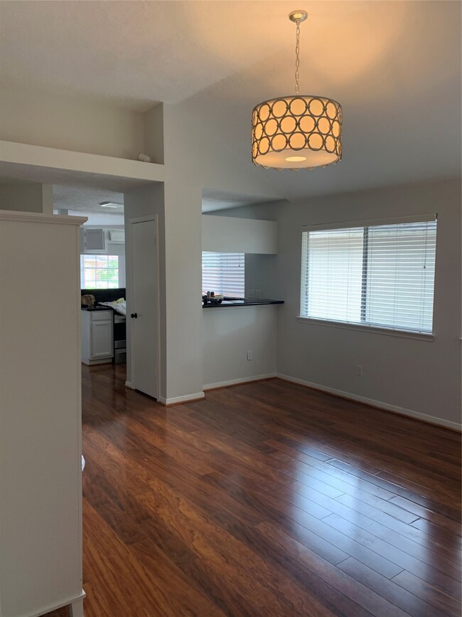 16115 Springbank Dr, Houston, TX 77095 - photo 2