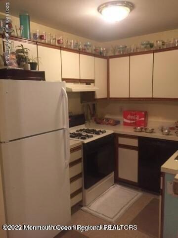 3 Canidae Ct, Tinton Falls, NJ 07753 - photo 5