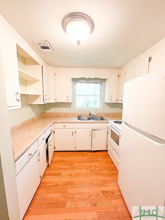 6702 Johnny Mercer Blvd unit B, Savannah, GA 31410 - photo 2