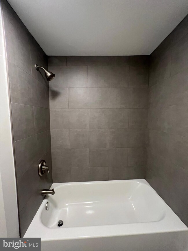 439 La Cascata, Clementon, NJ 08021 - photo 6