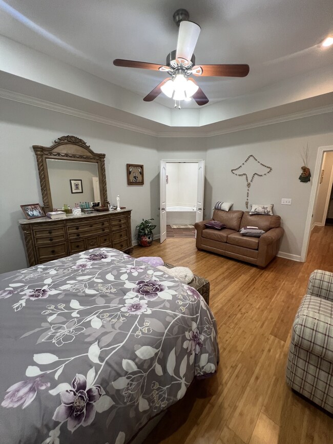 356 Paris Harbor Dr, Paris, TN 38242 - photo 7