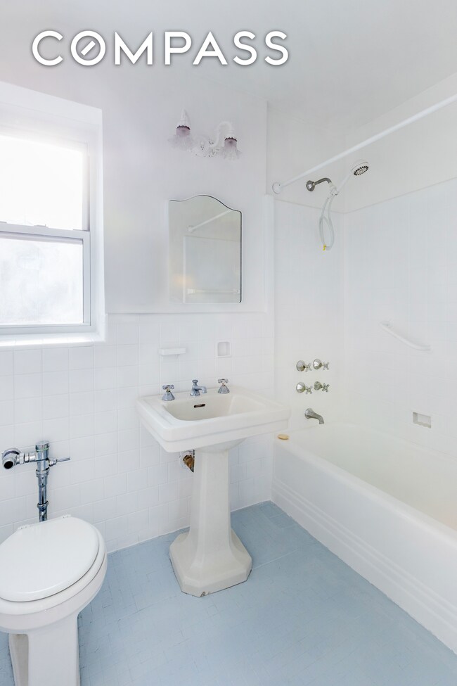 474 W 238th St unit 4I, Bronx, NY 10463 - photo 7