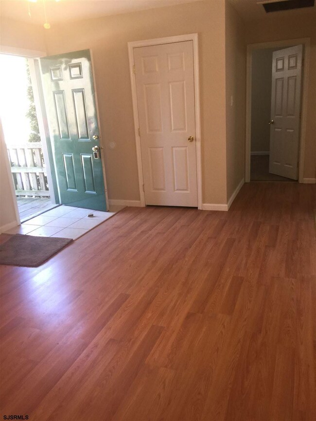 6695 W Jersey Ave, Egg Harbor Township, NJ 08234 - photo 5